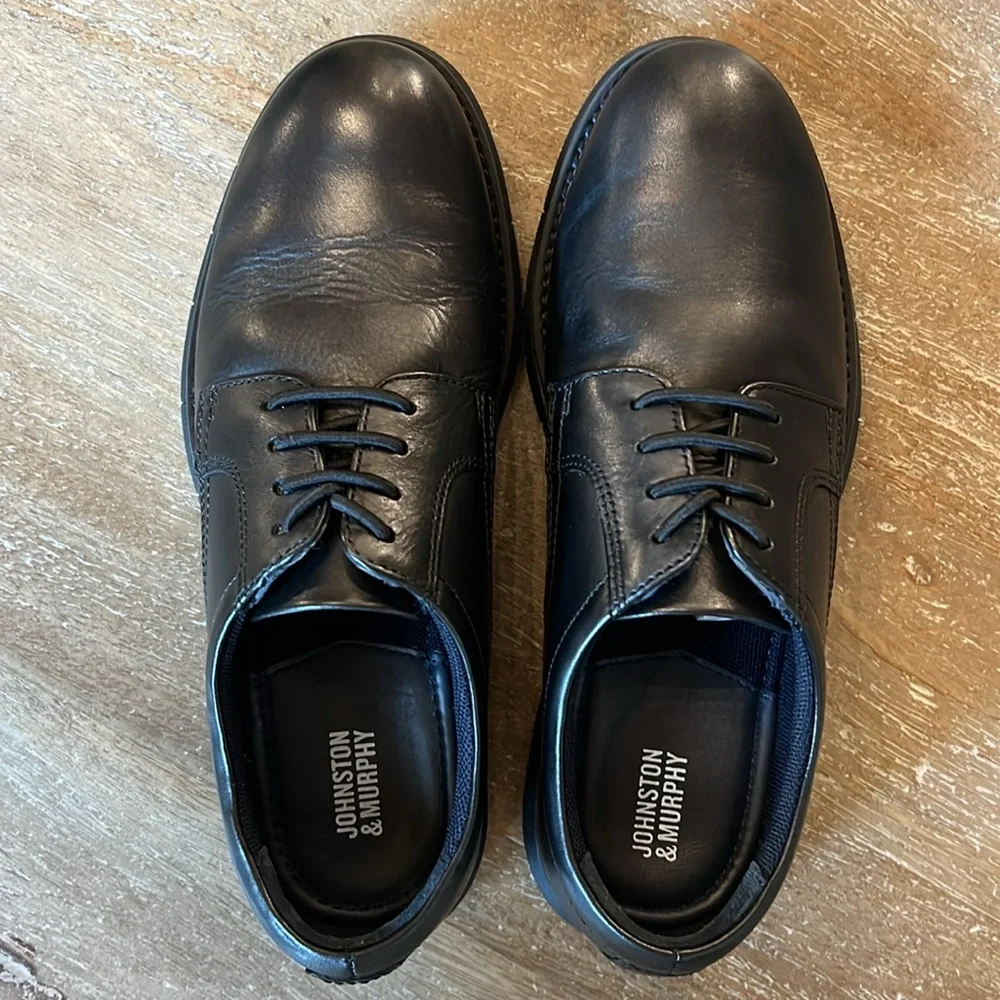 Johnston & Murphy Black Holden Oxford